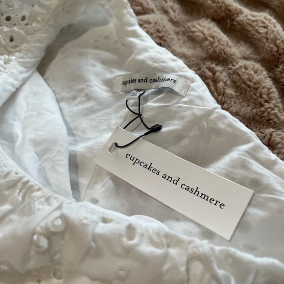 White Cosmo Summer Dress - Picture 4 of 7